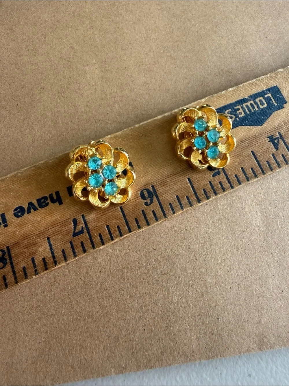 N/A vintage gold